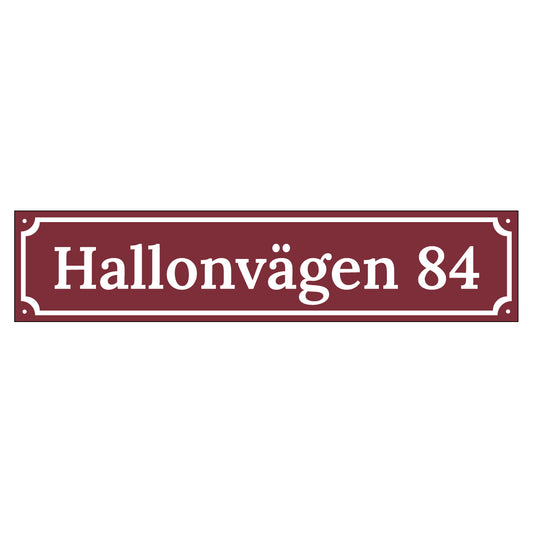Husskylt - Vinröd/Vit - 500x110mm - Gammaldags stil