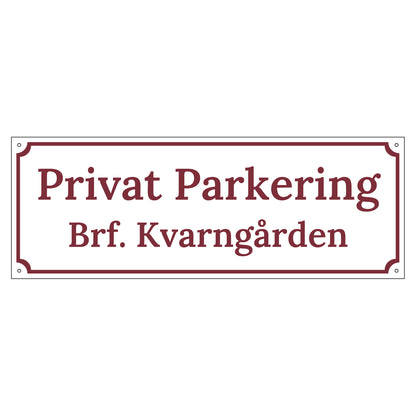 Husskylt - Vit/Vinröd - 500x180mm - Gammaldags stil