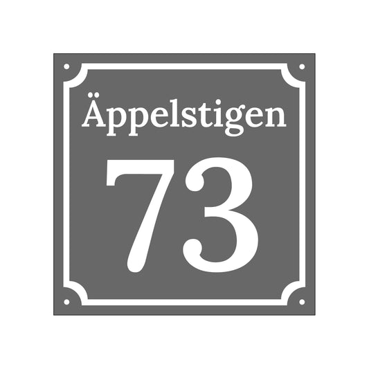 Husnummerskylt - Grå/Vit - 200x200mm - Gammaldag stil